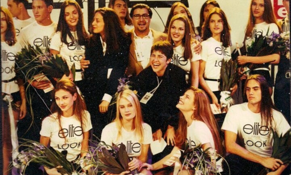 Gisele Bündchen e Liliana Gomes no concurso "The Look Of The Year", em 1994(Foto: Arquivo pessoal/Liliana Gomes)