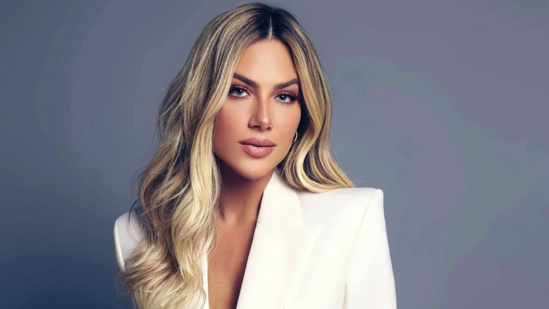 Giovanna Ewbank aposta em sombra marrom (Foto: @gioewbank/Instagram/Reprodução)