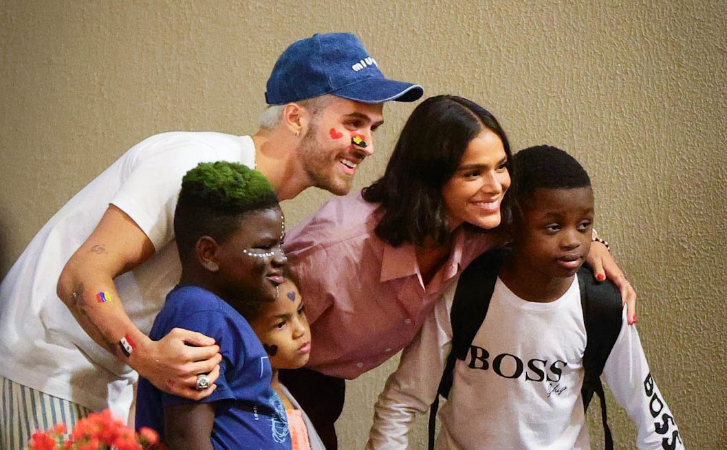 Bruna Marquezine e João Guilherme (Foto: Manuela Scarpa/ Brazil News)