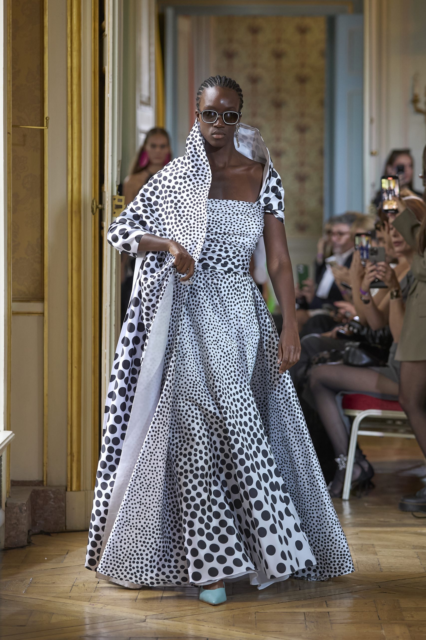 Desfile de Vitor Zerbinato em Paris (Foto: Divulgação)