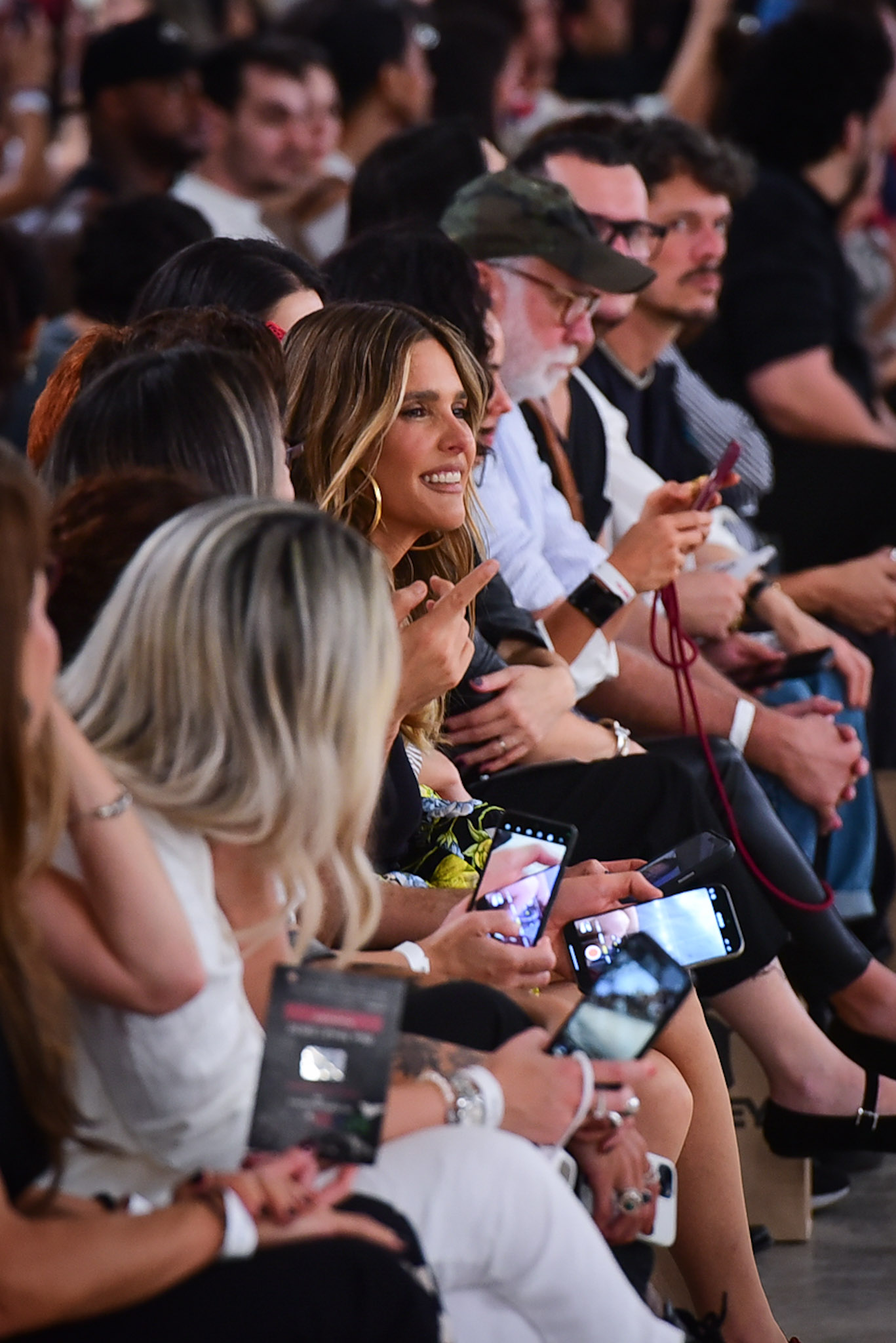 Fernanda Lima na primeira fila (Foto: Andy Santana/Brazil News)