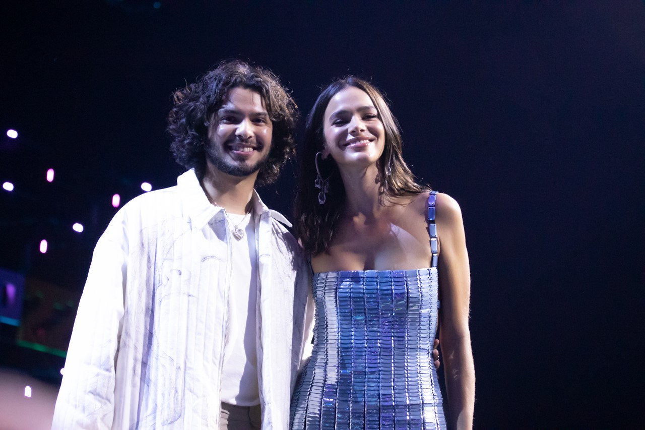 Bruna Marquezine e Xolo Maridueña em 2022 (Foto: Agência BrazilNews)